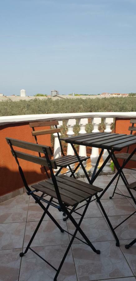 Novigrad Istria Apartma Jelka מראה חיצוני תמונה