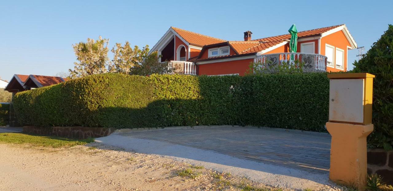 Novigrad Istria Apartma Jelka מראה חיצוני תמונה